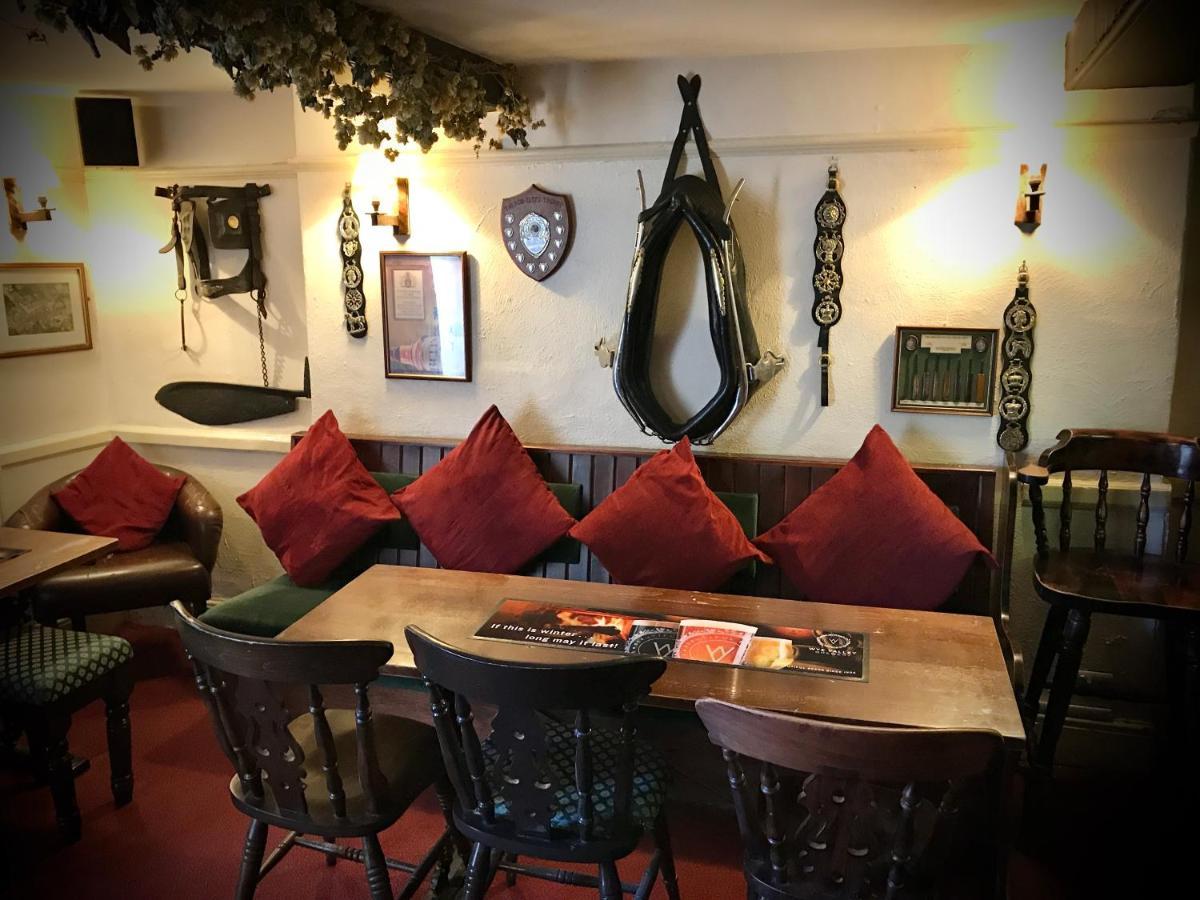 The White Horse Inn, Clun المظهر الخارجي الصورة