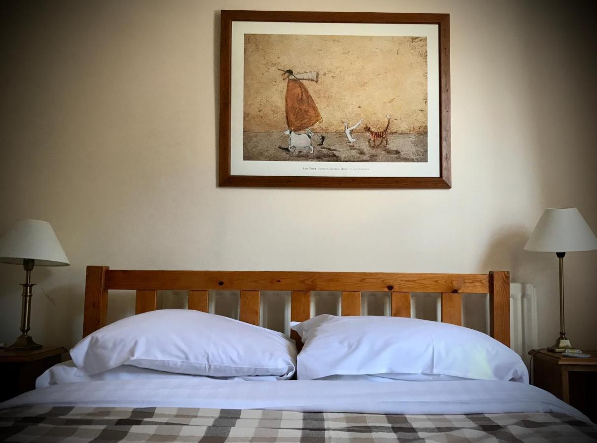 The White Horse Inn, Clun المظهر الخارجي الصورة